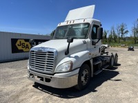 2016 Freightliner Cascadia T/A Truck Tractor