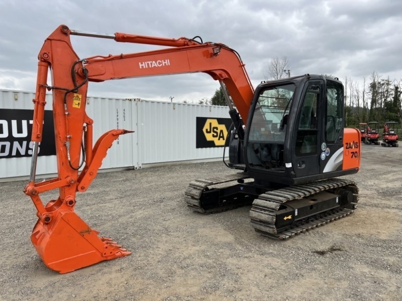 Hitachi ZX70 Hydraulic Excavator