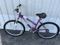 Roadmaster Granite Peak Mountain Bike