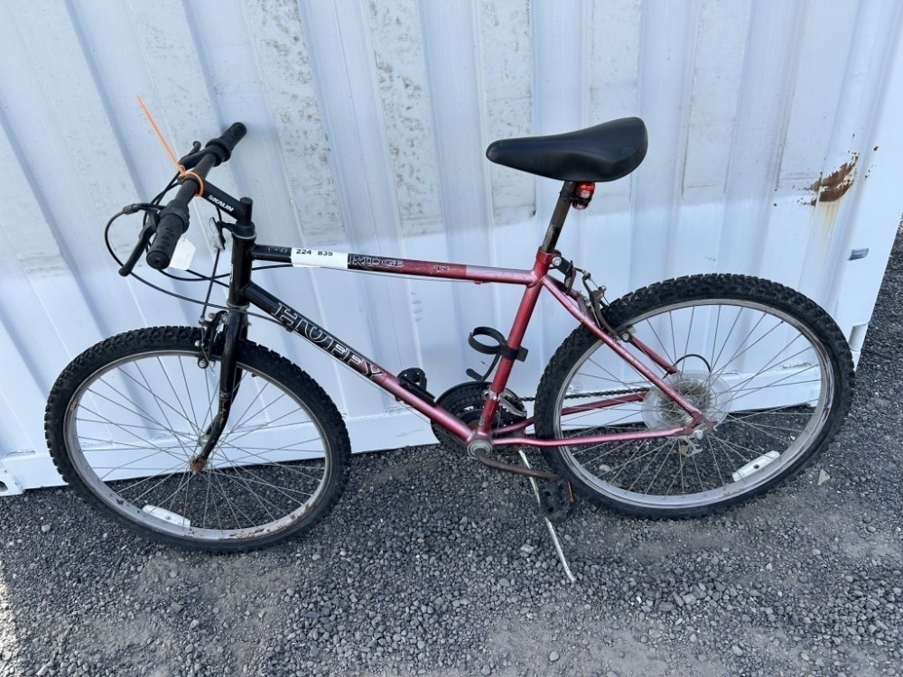 Huffy Ridge Huffy Ridge Bike | J. Stout Auction