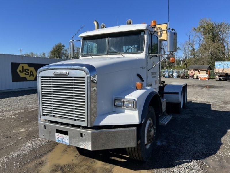 2003 Freightliner FLD112 SD T/A Truck Tractor