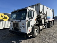 2014 Peterbilt 320 T/A Garbage Truck