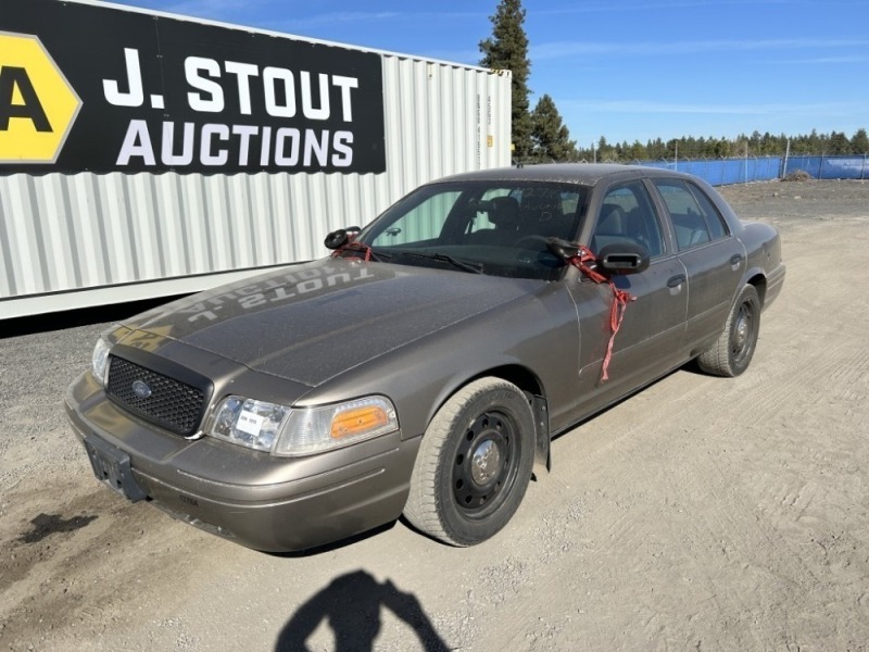 2008 Ford Crown Victoria Sedan