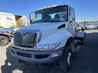 2011 International DuraStar Trash Bin Hauler Truck