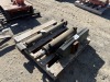 Hydraulic Cylinders Qty: 2 - 3