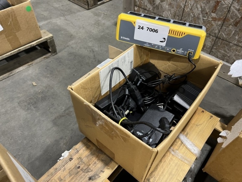 Trimble Battery Chargers