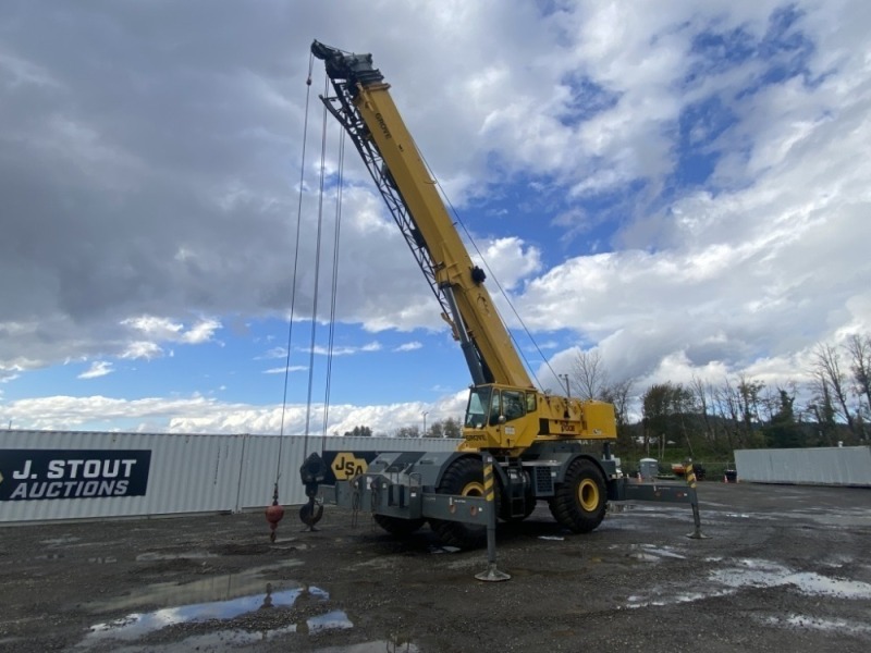 2007 Grove RT700E 4x4 Rough Terrain Crane