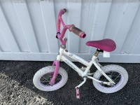 Huffy Sea Star Girl Kids Bike