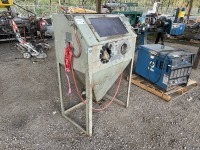 Sand Blasting Cabinet