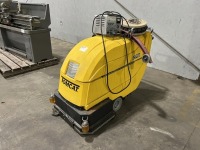 Tomcat Floor Scrubber