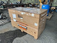 Knaack 69 Piano-Style Jobsite Box