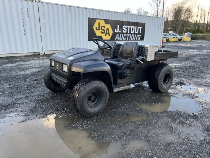 John Deere Gator Utility Cart