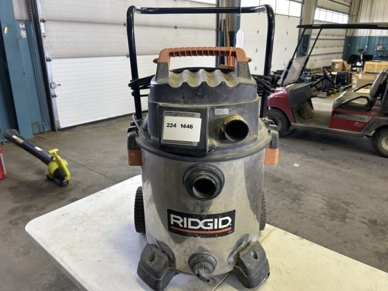 Ridgid WD1956 Wet/Dry Vacuum w/Cart