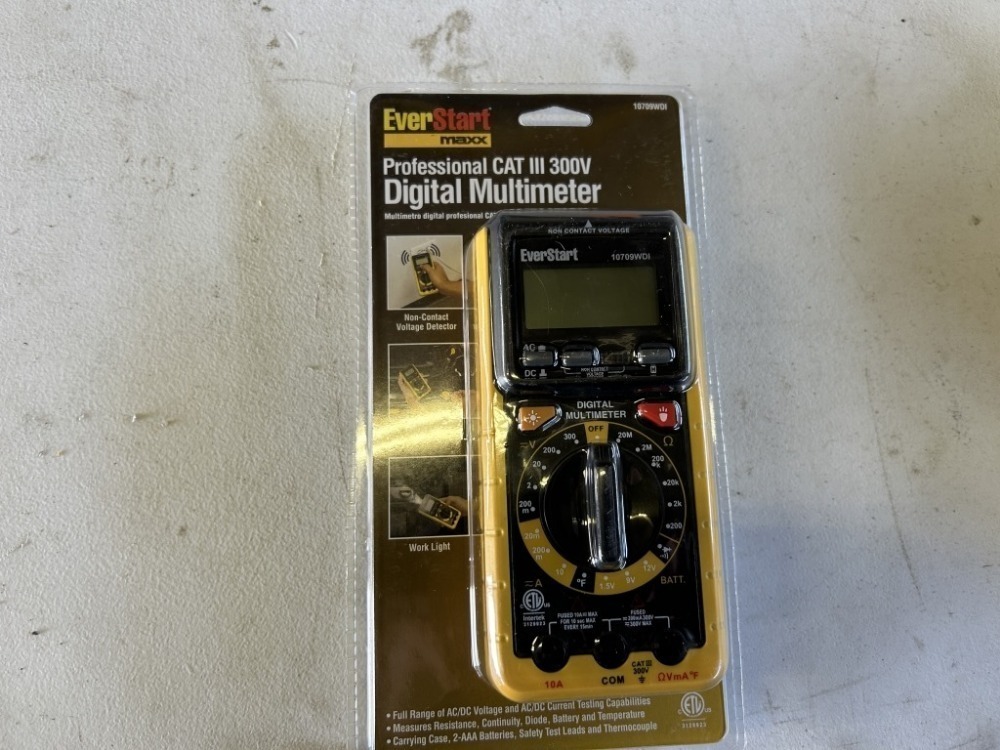 Everstart Maxx Digital Multimeter | J. Stout Auction