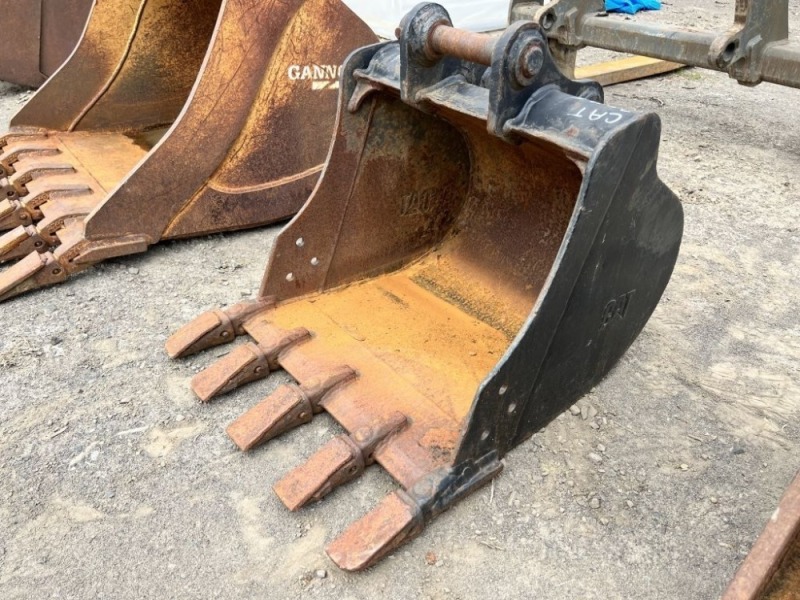 Caterpillar 24" Dig Bucket