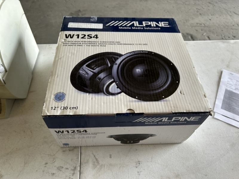 Alpine W12S4 Speaker