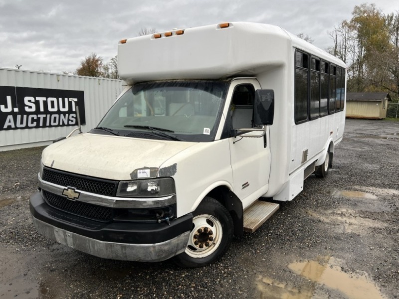 2011 Chevrolet C4500 Paratransit Bus