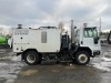 2004 Schwarze A7000 Street Sweeper - 3