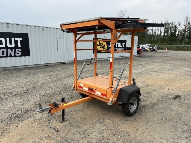 2005 Addco Brick II Towable Sign Board