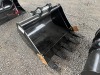 32" Dig Bucket - 4