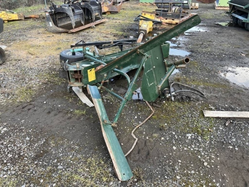 Cushman Core Harvester