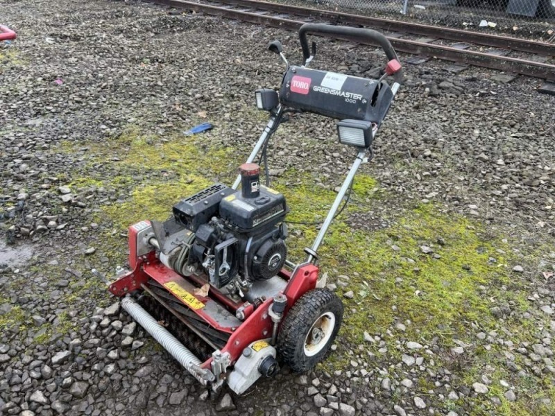 Toro Greensmaster 1000 Walk Behind Mower