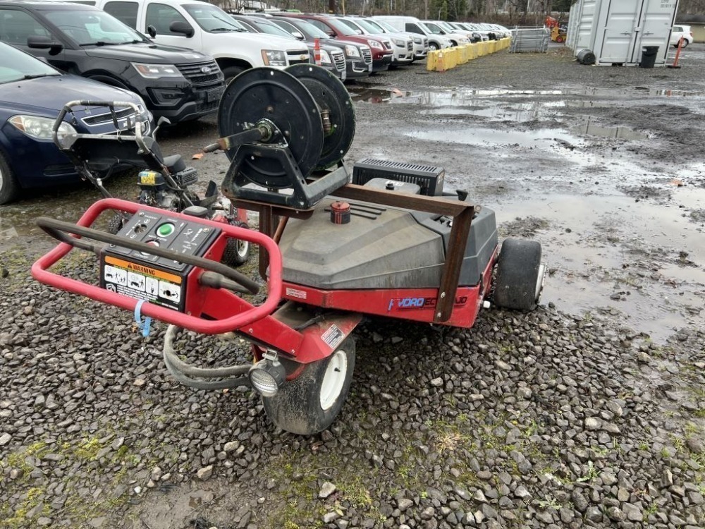 Toro Hydroject 3000 Aerator | J. Stout Auction
