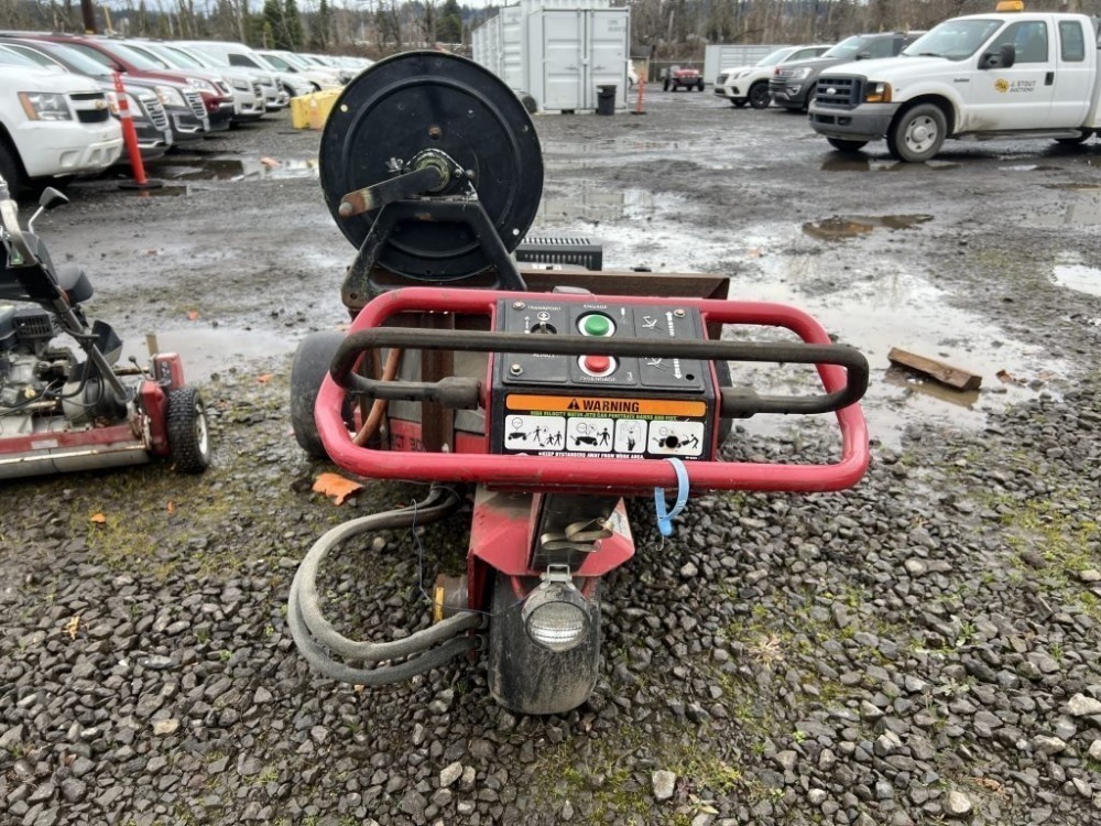 Toro Hydroject 3000 Aerator | J. Stout Auction