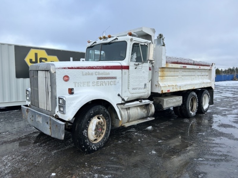 1987 International F9370 T/A Dump Truck