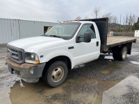 2004 Ford F350 Flatbed Truck