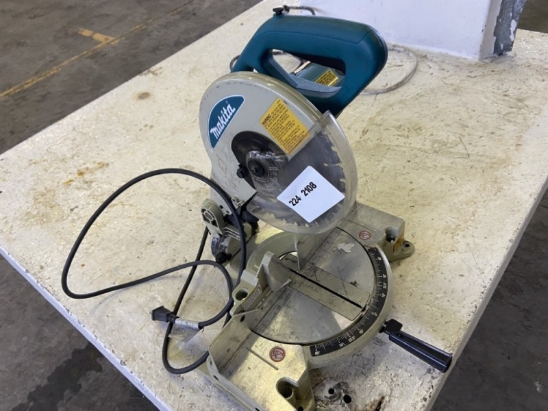 Makita 10" Chop Saw