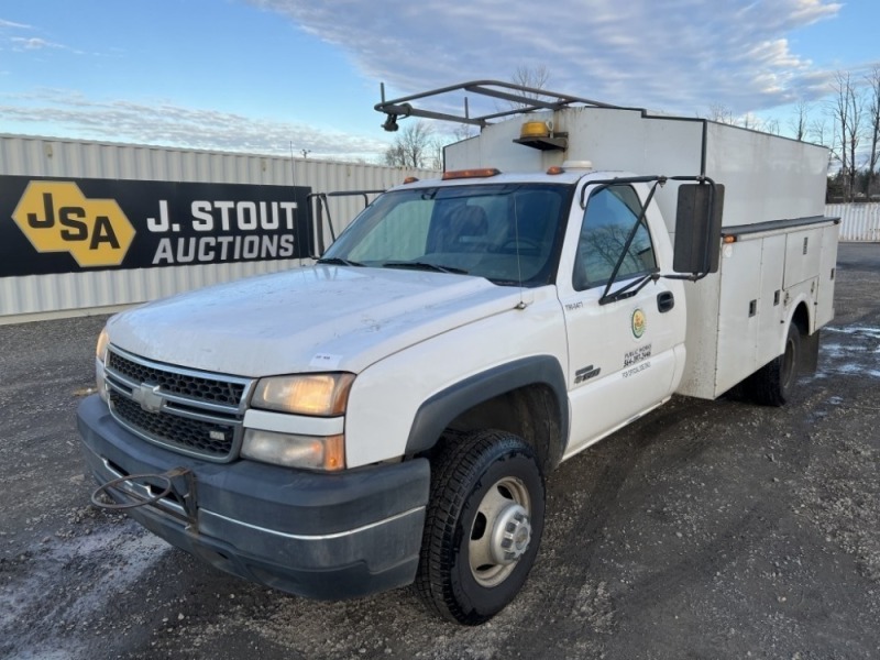 2006 Chevrolet Silverado 3500 HD Utility Truck