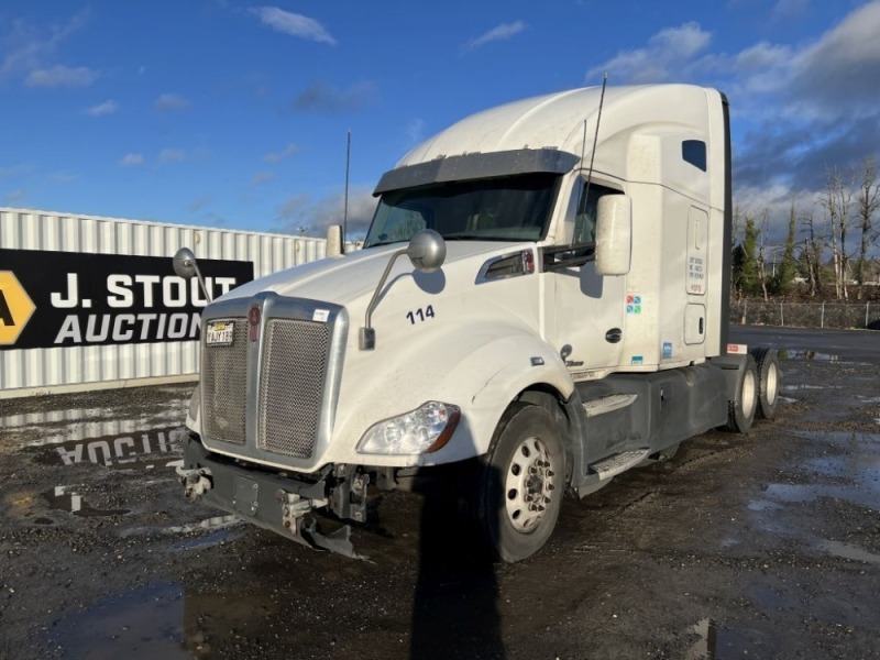 2017 Kenworth T680 T/A Sleeper Truck-Tractor