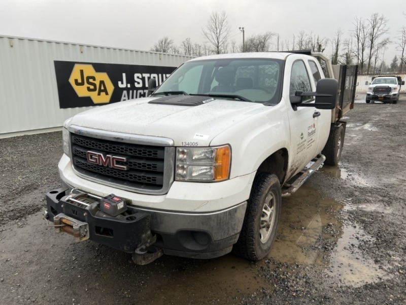 2013 GMC Sierra Ext Cab Flatbed Dump Truck