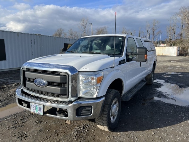 2016 Ford F350 SD 4x4 Crew Cab Pickup