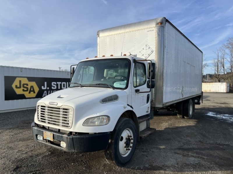 2006 Freightliner M6 Box Truck