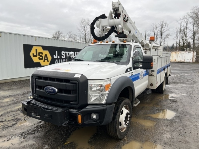 2015 Ford F550 SD 4x4 Bucket Truck
