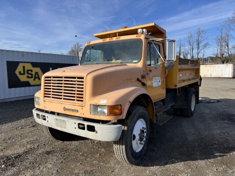 1992 International 4700 S/A Dump Truck