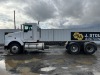 1997 Kenworth T800 T/A Cab & Chassis - 7
