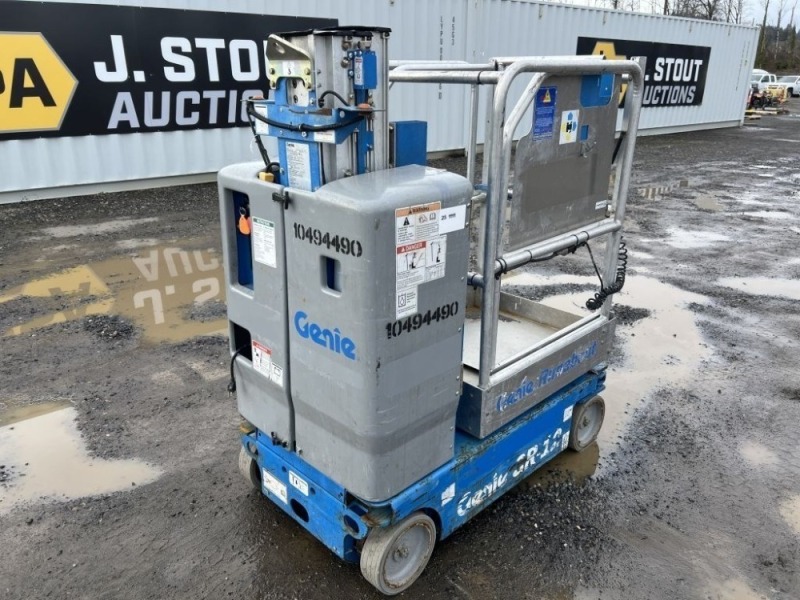 2016 Genie GR-12 Vertical Mast Lift