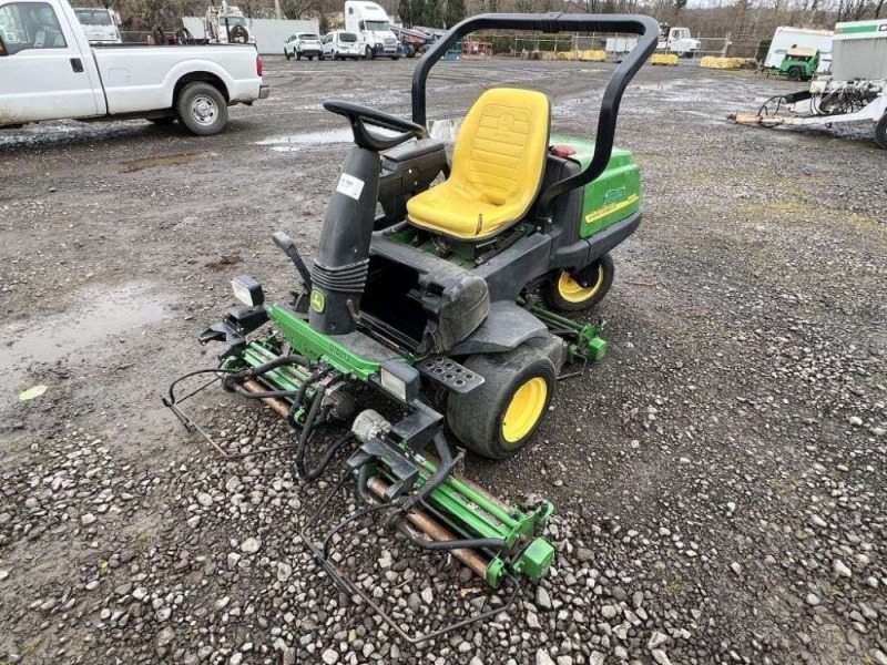 2011 John Deere 2500E Reel Mower