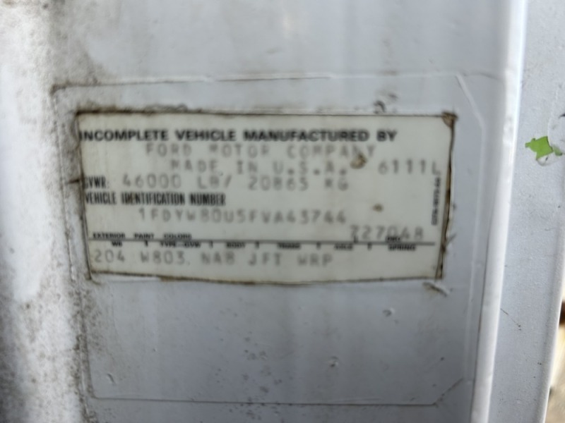 1985 Ford 8000 T/A Fuel & Lube Truck | J. Stout Auction