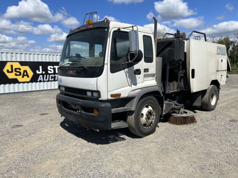 2009 GMC T7500 Sweeper Truck