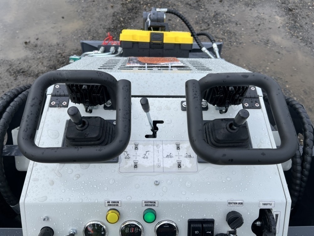 2025 Battler ST25M-6 Mini Compact Track Loader | J. Stout Auction