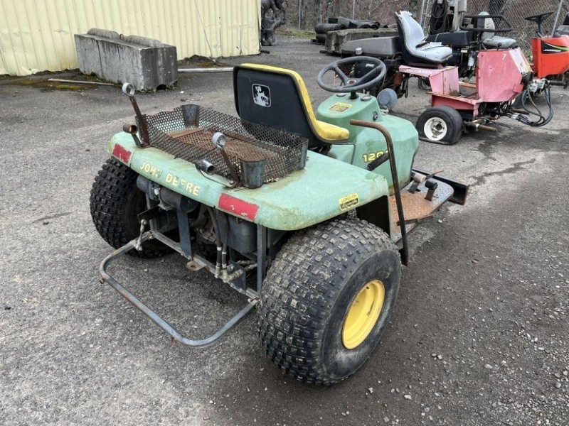 John Deere 1200 Bunker & Field Rake | J. Stout Auction