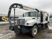2004 International 7400 Vac-Con Vacuum Truck