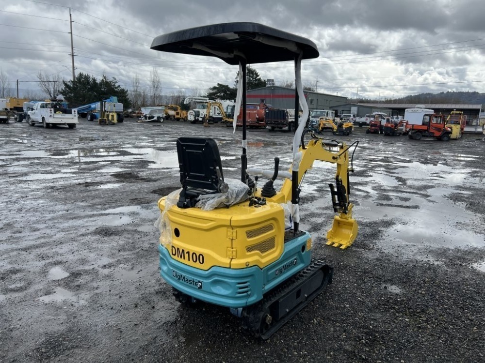 2025 Dig Master DM100 Mini Hydraulic Excavator | J. Stout Auction