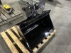2025 GIYI 36" Tilting Muck Bucket
