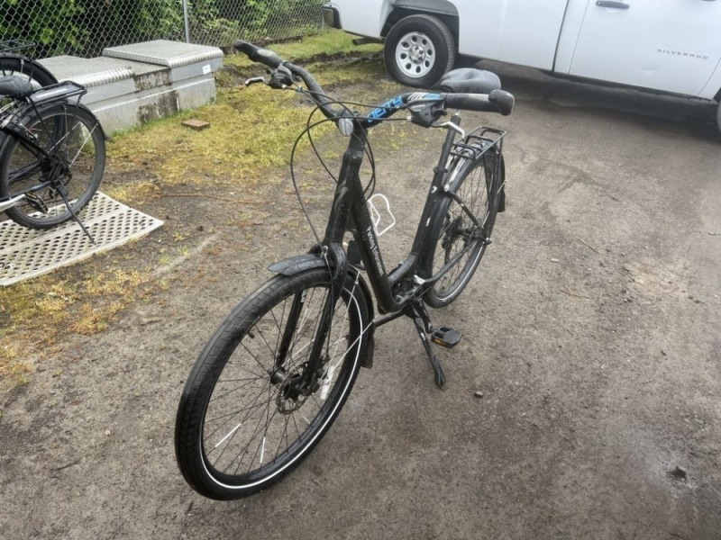 Specialized 8 Speed Bicycle