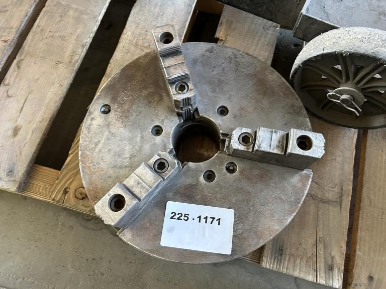 15" Skinner 3 Jaw Lathe Chuck